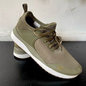 Sneakers Puma worn one time